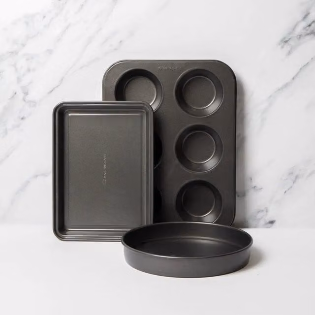 MasterClass 3-Piece Non-Stick Baking Pan Set in Grey, Including Muffin Tray, 23cm Loose Base Sandwich Pan and Brownie Pan – 1