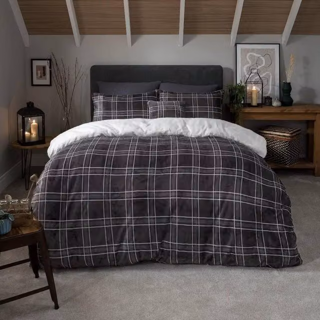 Smart Living Luxury Grey Checked Flannel Fleece Duvet Cover and Pillowcases Set, W: 180 cm, H: 200 cm