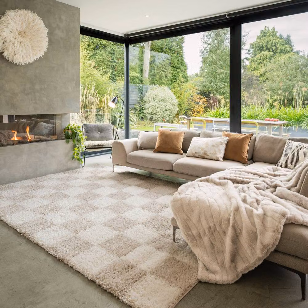 Kukoon Cream and Beige Retro Checkerboard Shaggy Rug, W: 80 cm, L: 300 cm – 3