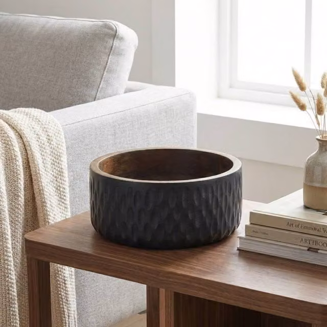 Garden Greatness Urban Matt Carved Wood Bowl Decoration in Black, W/D/H: 30.0 x 30.0 x 12.0 cm