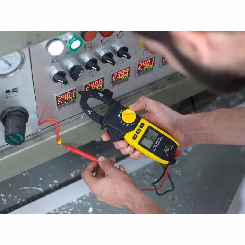 Stanley Fatmax Smart Clamp Digital Multimeter in Yellow and Multicolour – 3