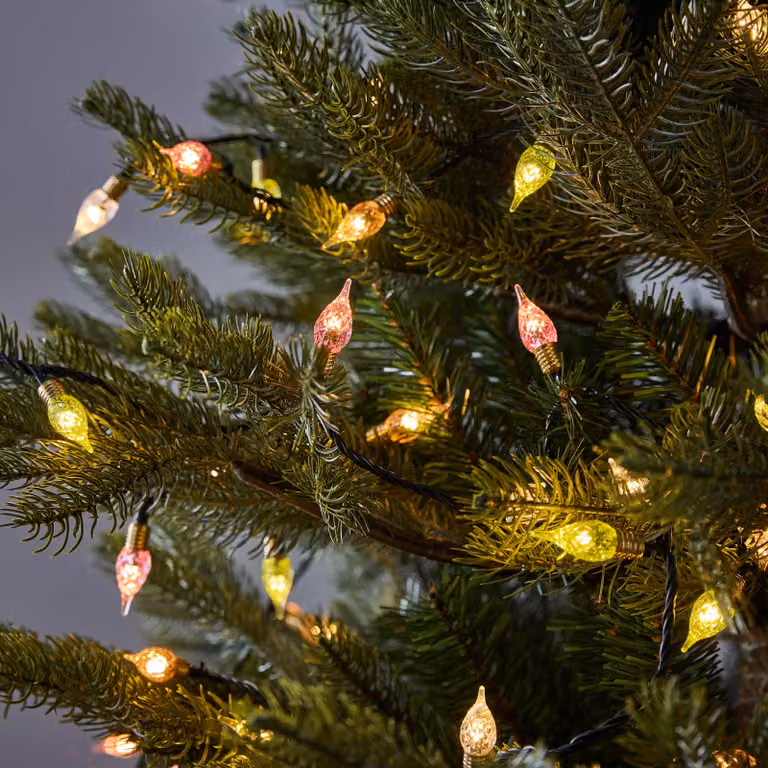 150 Warm White LED Pastel C9 Connectable Christmas Tree Lights with Timer
