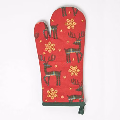 Homescapes Red and Gold Reindeer Christmas Cotton Oven Glove