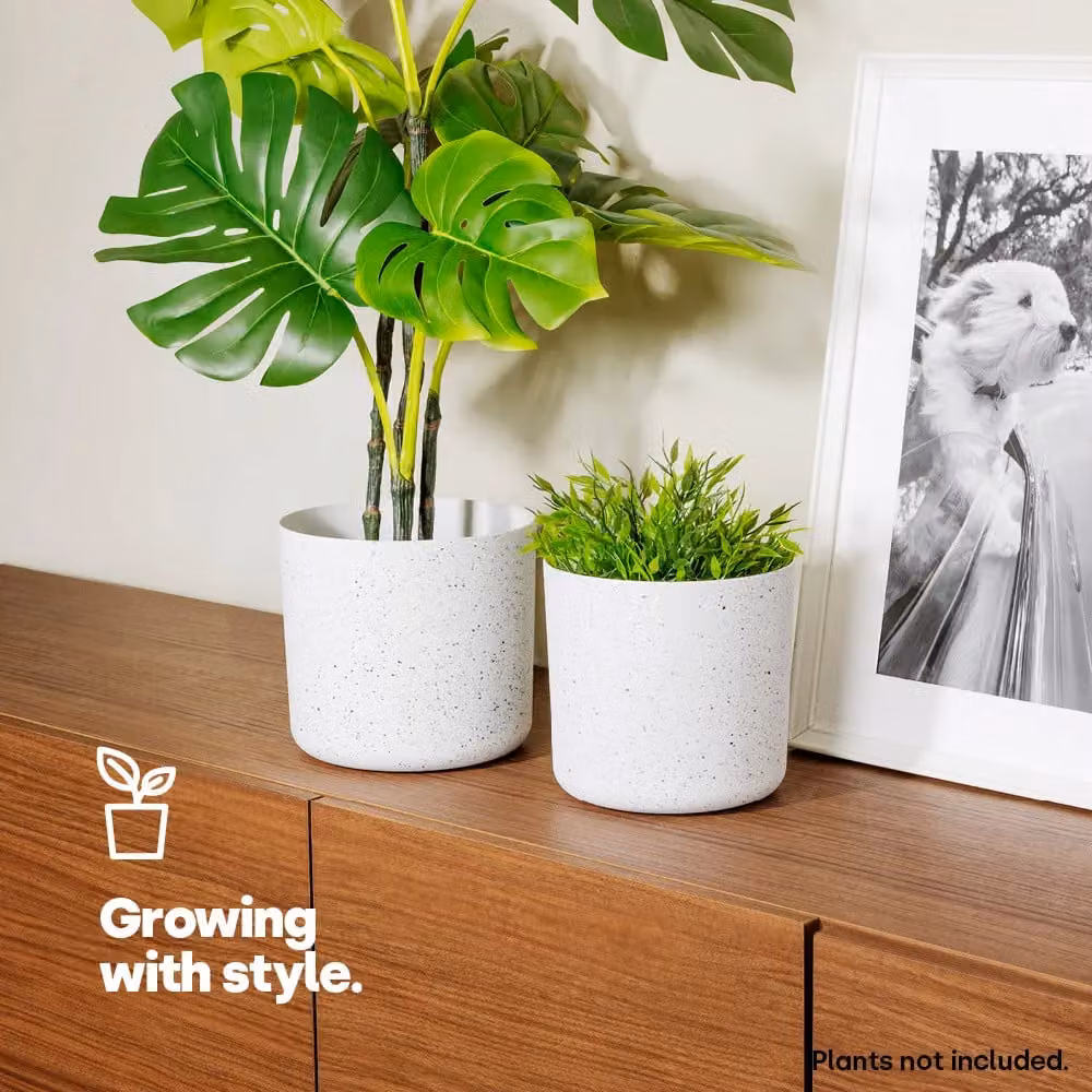 Livivo Round Plastic Plant Pot in Grey and White, Diameter: 18 cm – 1