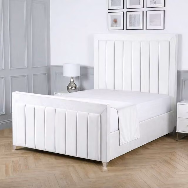 Living Comfort Bedz Elara White Velvet Upholstered Gas Lift Storage Bed, W/D/H: 140 x 200 cm