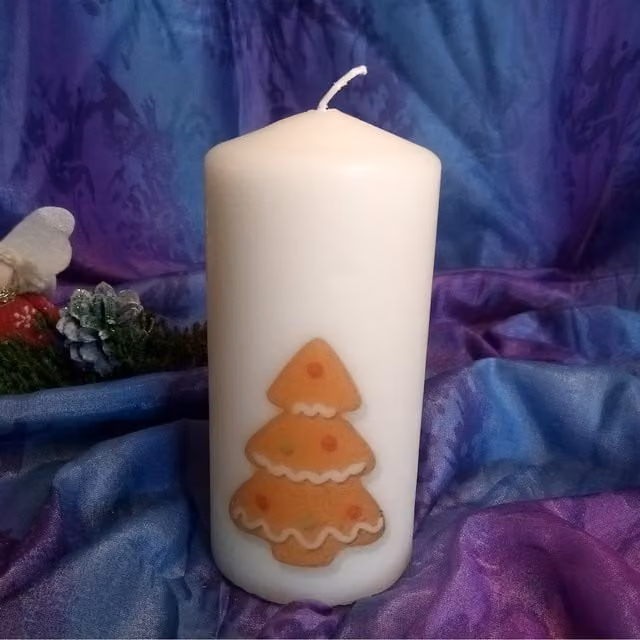 Viki Gingerbread Christmas Candle, White, 15.24 cm