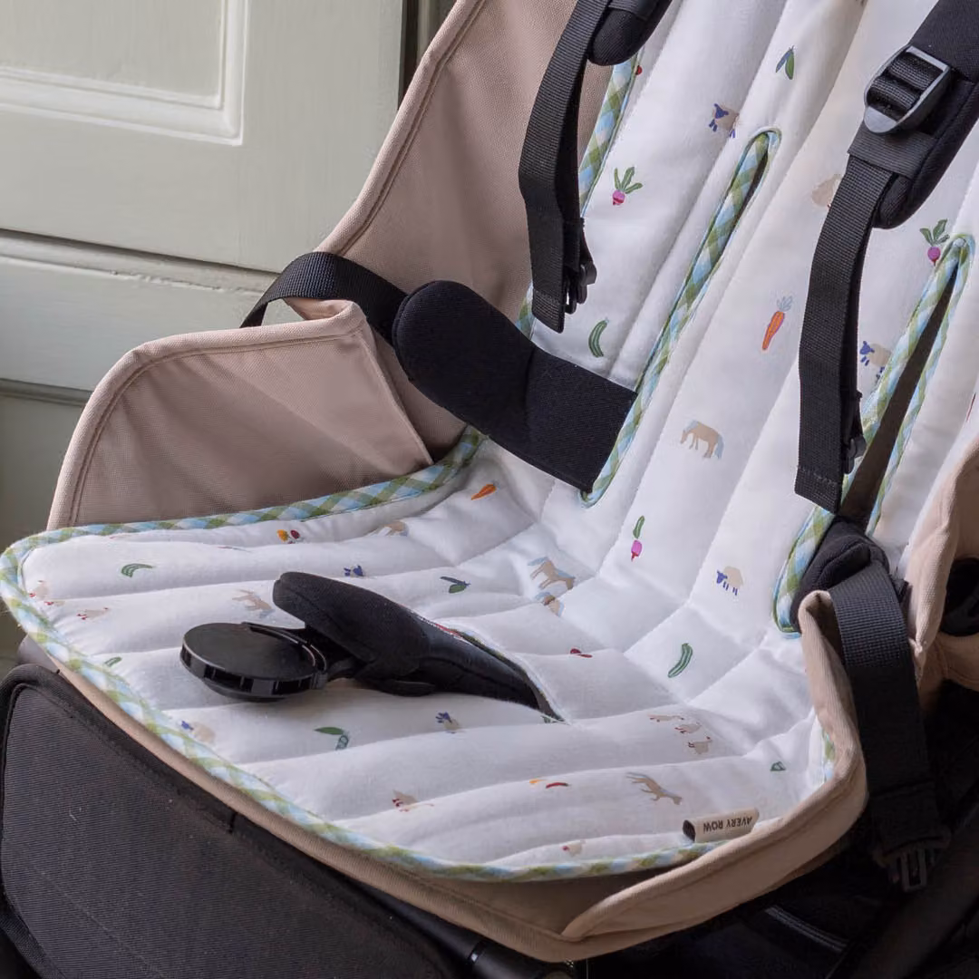 Avery Row Pram Liner in Little Farm Greenhouse Gingham Green – 3