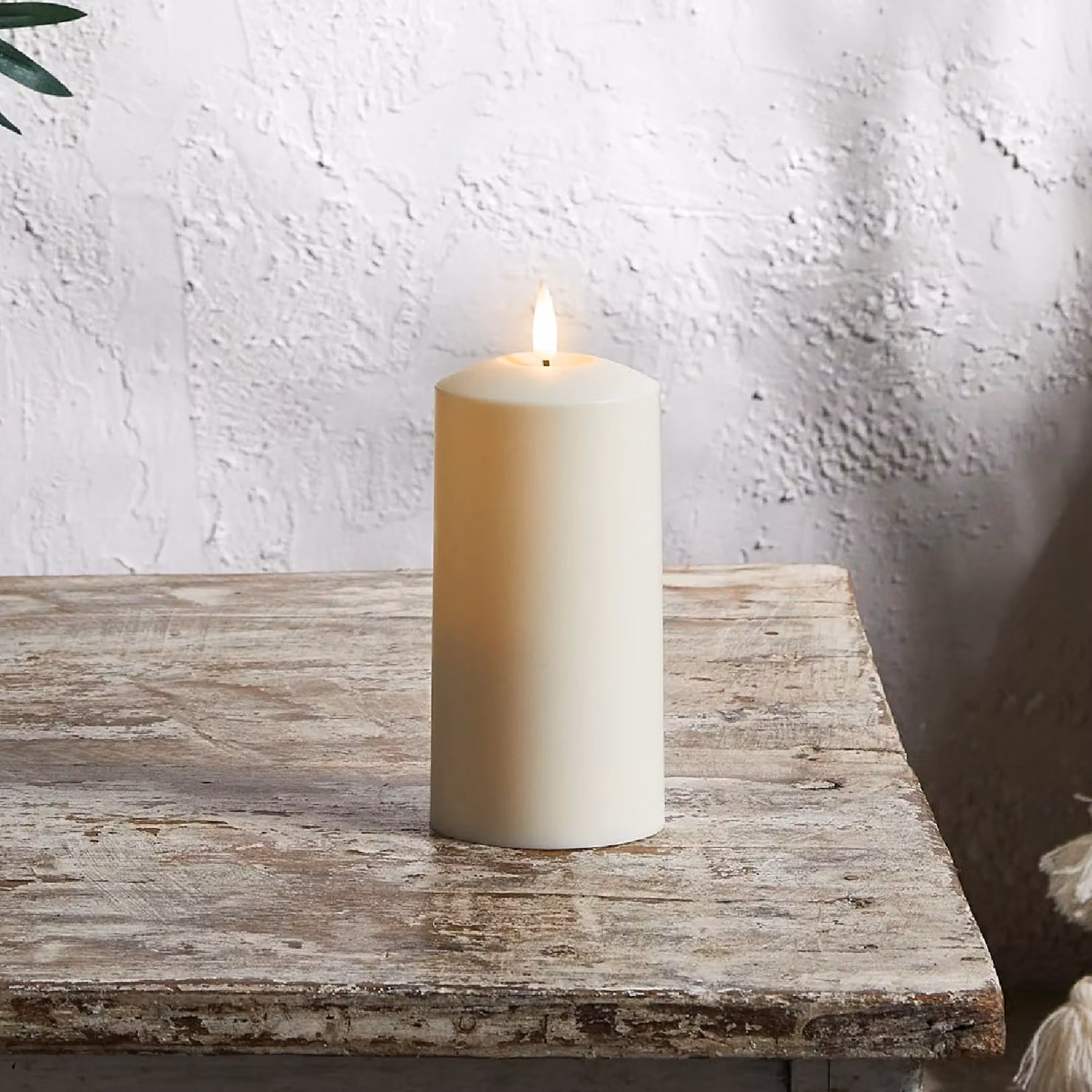 TruGlow Waterproof Outdoor White Pillar Candle with Remote Control, Height: 15 cm