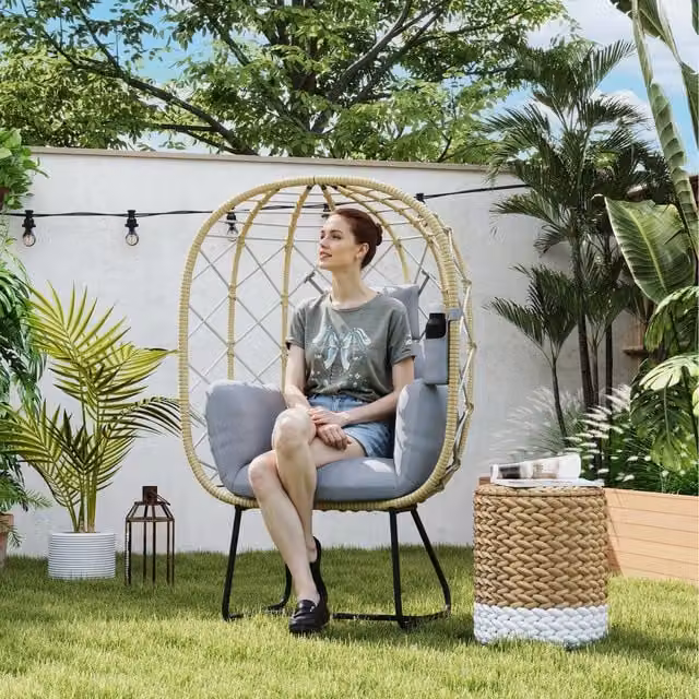 Outsunny Grey Rattan Garden Egg Chair with Thickened Cushion