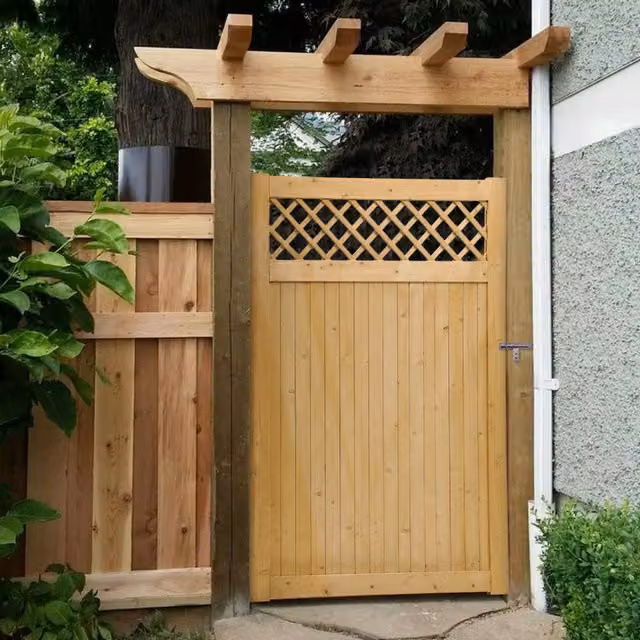 Livingandhome Rhombus Wood Garden Fence Gate in Natural Brown, W: 120 cm, H: 180 cm