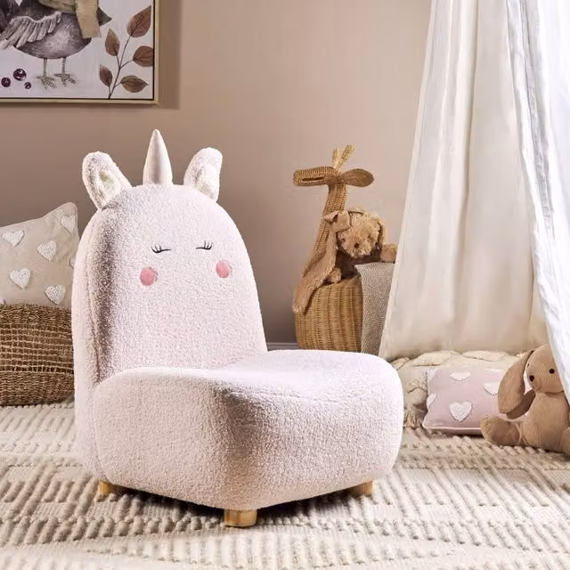 Wyld Haus Pink Unicorn Toddler Armchair in Pink Bouclé Fabric with Solid Rubberwood Frame, W/D/H: 75.0 x 54.0 x 50.0 cm – 1