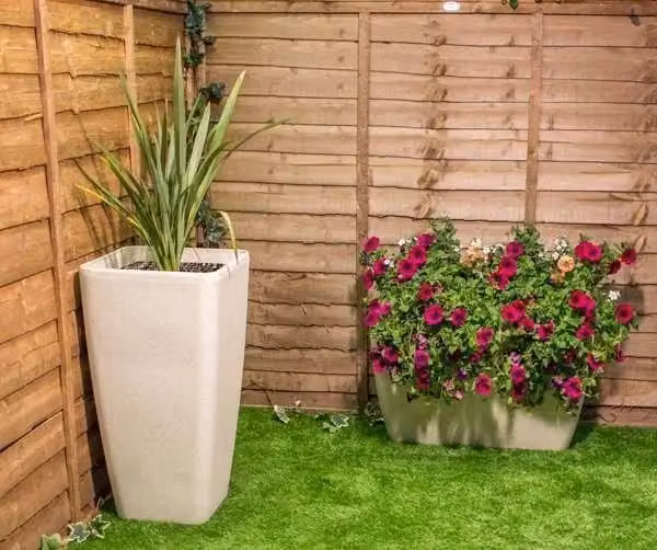Primrose Stone Effect Resin Flared Planter Trough for Indoor and Outdoor Use in White, 76 cm – 3