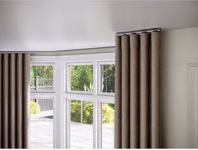 New Edge Blinds Styleline 28mm Gliding Curtain Pole Set with End Cap, Silver, Width: 390 cm