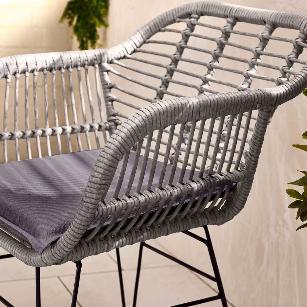 FurnitureboxUK Belize 2 Seat Outdoor Garden Bistro Set with Grey Polyrattan and Black Metal Legs – 2