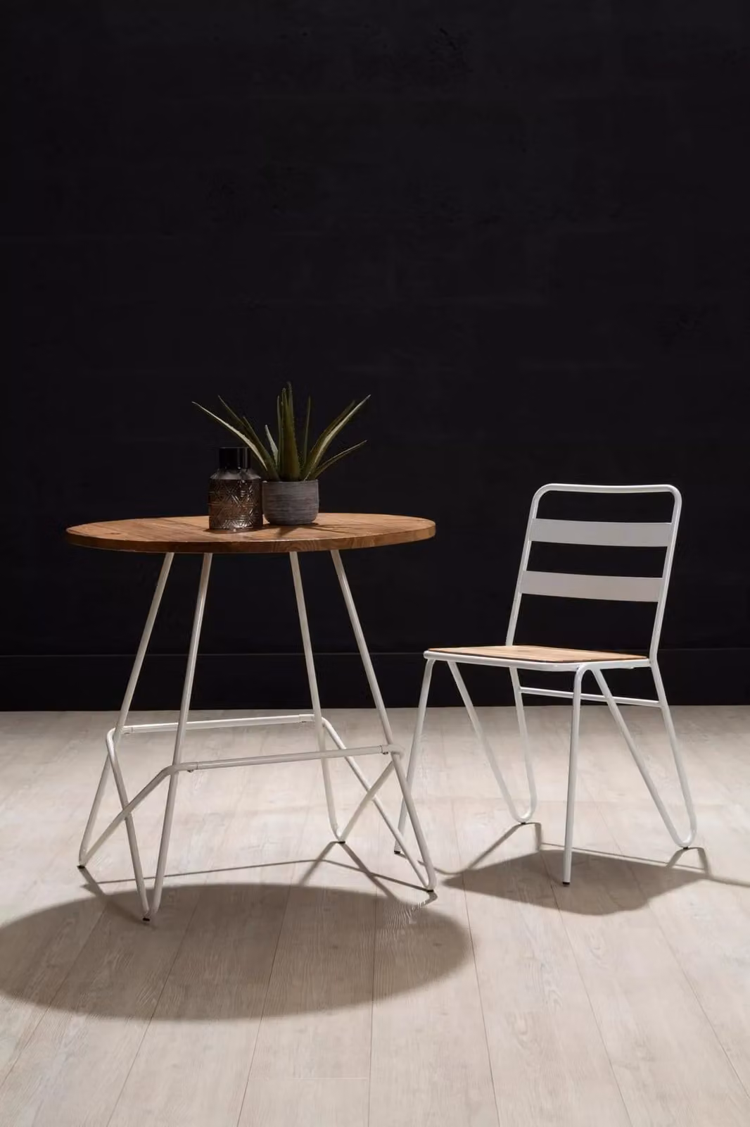 Premier Housewares District Dining Chair in White Metal and Elm Wood, W: 43 cm, D: 52 cm, H: 84 cm – 4