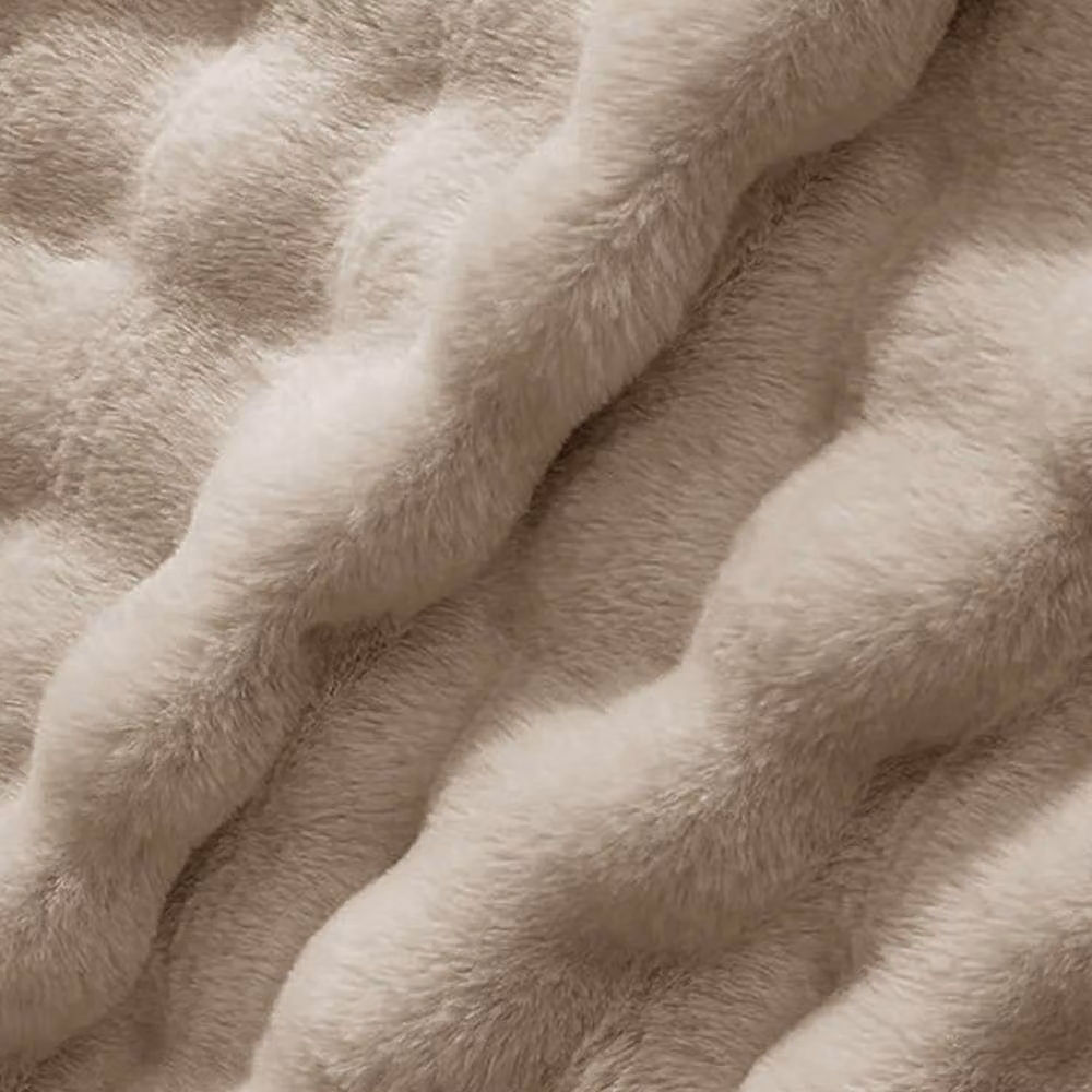 Sweet Dreams Bubble Faux Fur Duvet Cover and Pillowcase Set in Beige, Single (W: 140 cm, L: 200 cm) – 2