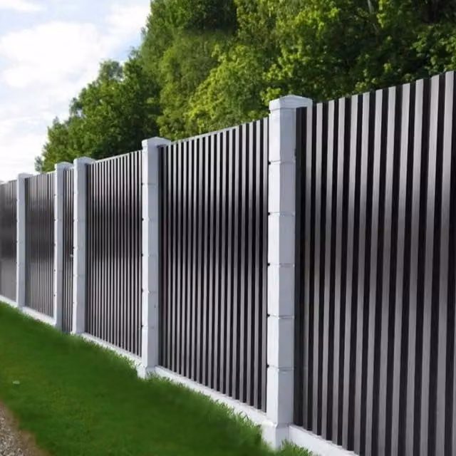 Livingandhome Set of 12 Black Steel Enamel Corrugated Panels
