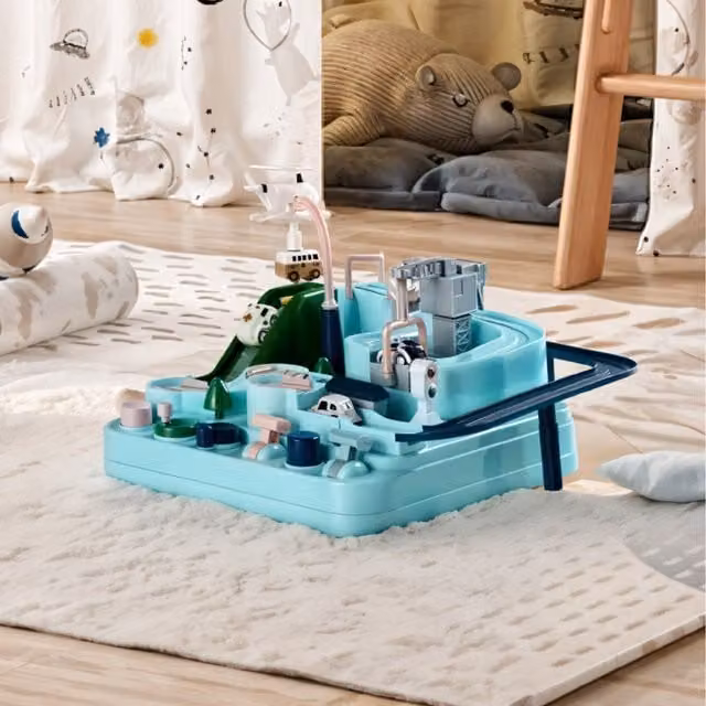 Livingandhome Race Track Set with Vehicles, Blue