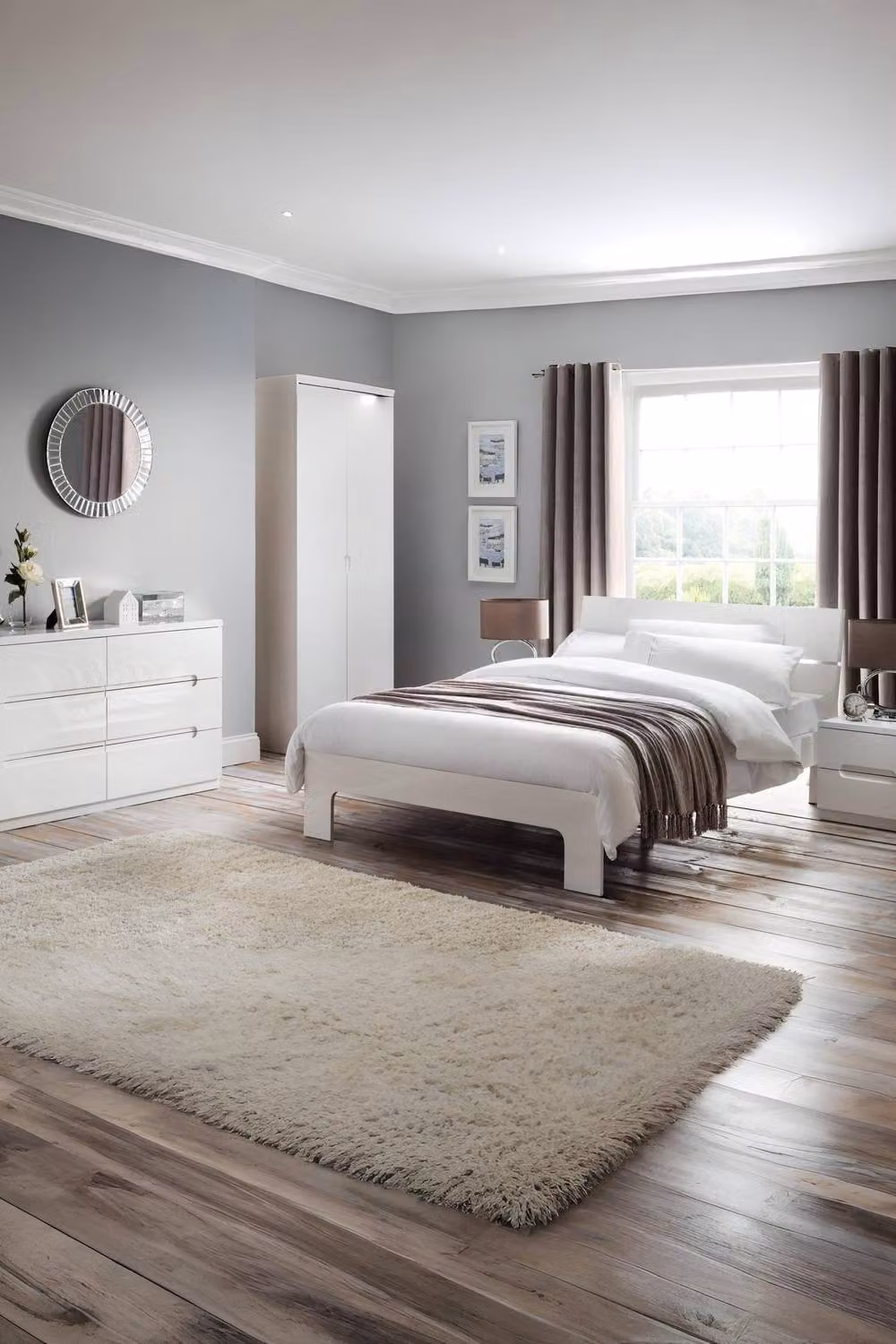 Julian Bowen Manhattan 5 Drawer Chest in High Gloss White – 2