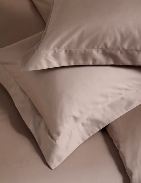 M&S 2 Pack Egyptian Cotton 400 Thread Count Silky Oxford Pillowcases in Beige
