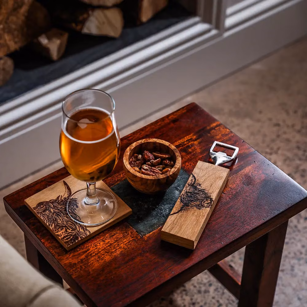 Selbrae House Set of 2 Square Oak Coasters with Highland Cow Design in Brown and Beige – 2