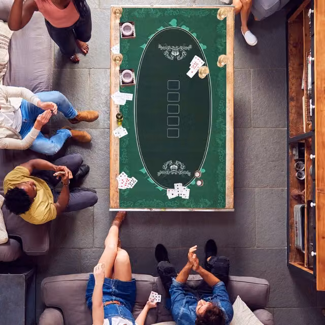 SPORTNOW Players Poker Mat in Green, W: 239.3 cm, D: 115.5 cm, H: 0.2 cm