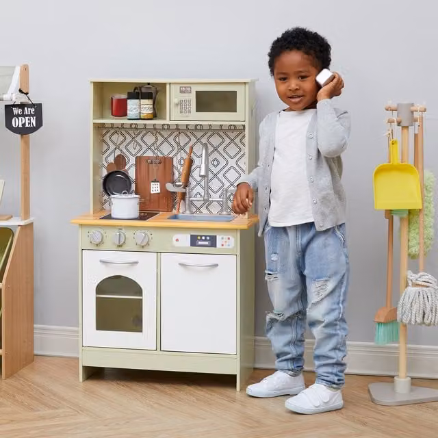 Teamson Kids Little Chef Boston Farmhouse Wooden Kitchen Playset, Green and White