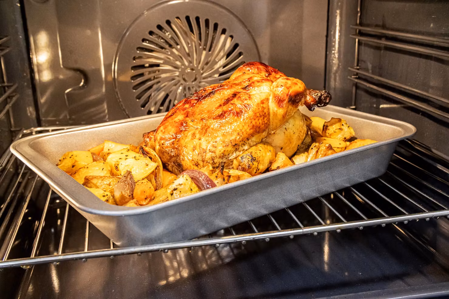 KitchenCraft Non-Stick Rectangular Roasting Pan, Grey, W: 37.5 cm, D: 25.5 cm, H: 4.5 cm – 3