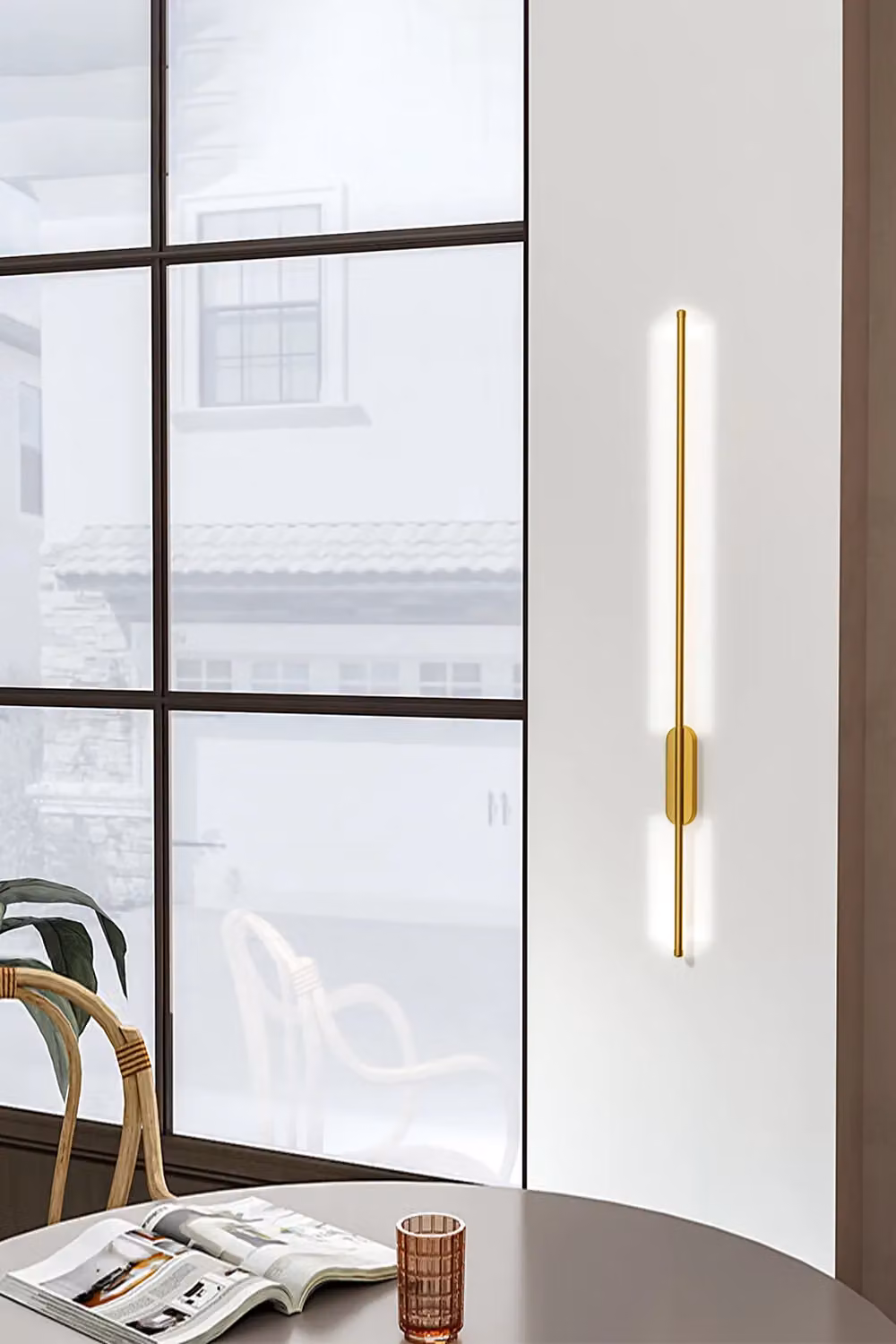 Living and Home Aluminium Linear LED Up and Down Wall Light in Gold/Brass with Cool White Light – 2