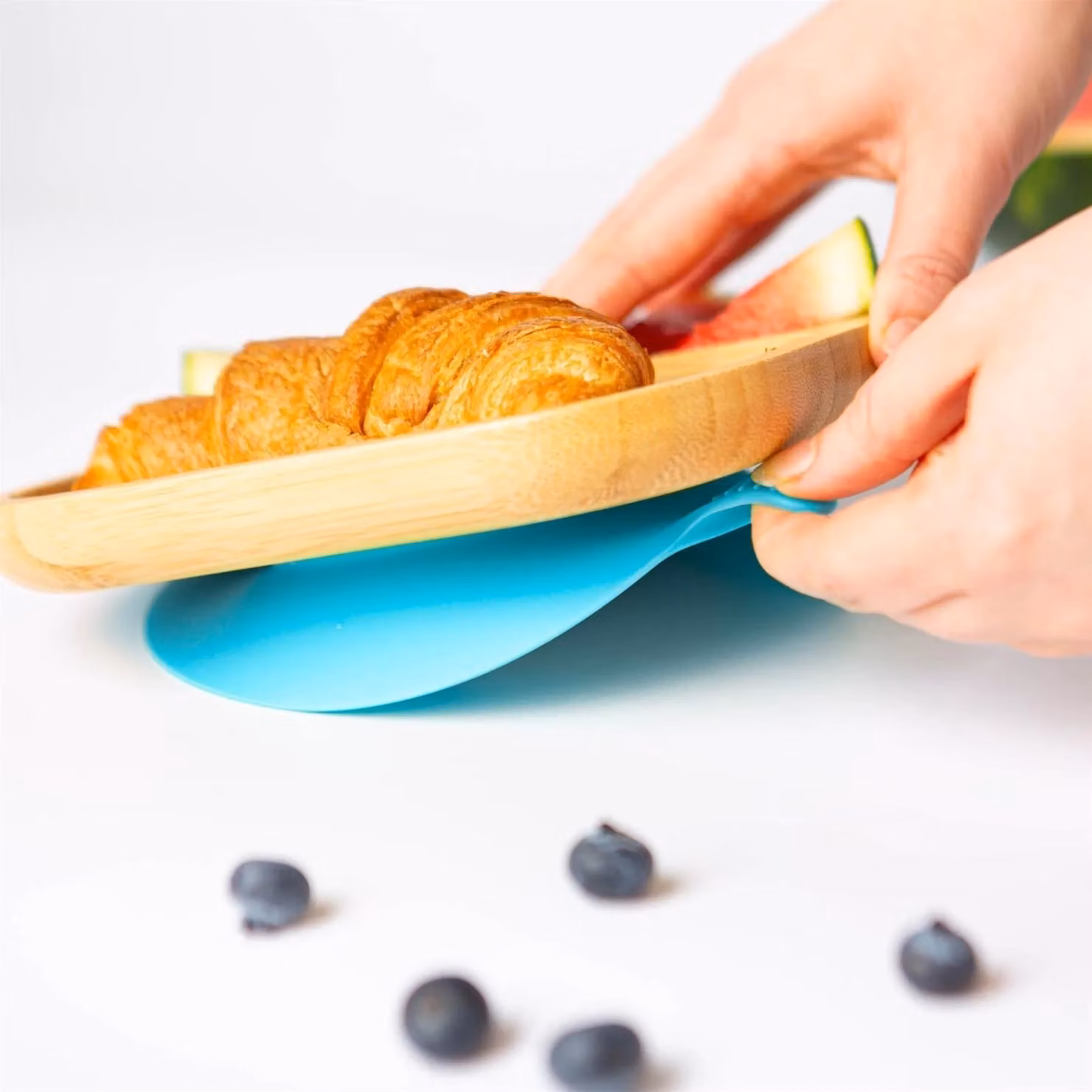 Tiny Dining Bamboo Segmented Baby Weaning Plate and Fork Set in Blue – 5