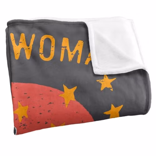 Warner Bros. DC Wonder Woman Silky Touch Super Soft Fleece Throw Blanket, Multicolour, W: 127.0 cm x L: 152.4 cm – 2