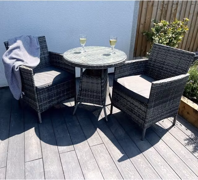 Amazon Basics Outdoor Living Wicker Rattan Bistro Set with Grey Cushions and Glass Tabletop – 1