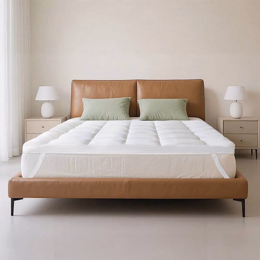Lavio White Microfibre Mattress Topper, 10cm Deep, Soft and Washable with Non-Slip Base – 2