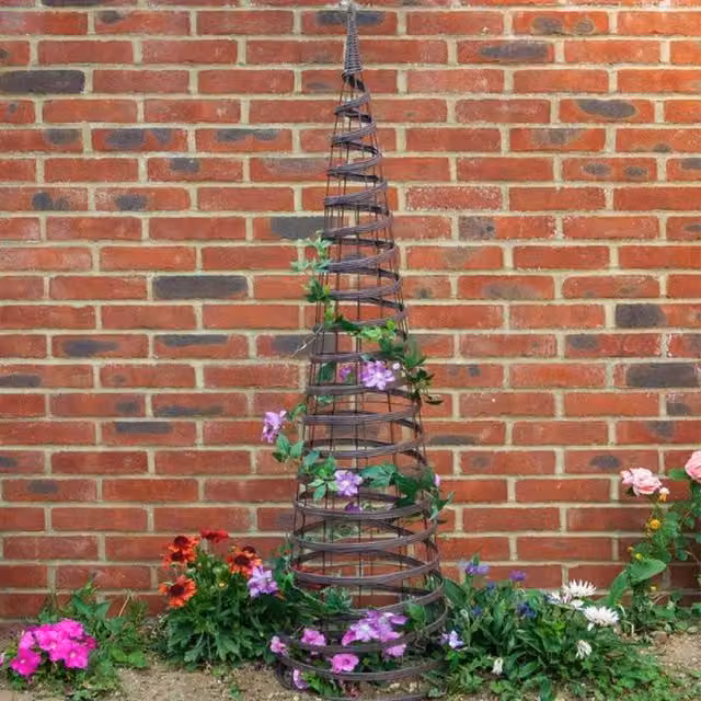 Garden Mile Brown Faux Rattan Obelisk Plant Support, Height: 150 cm