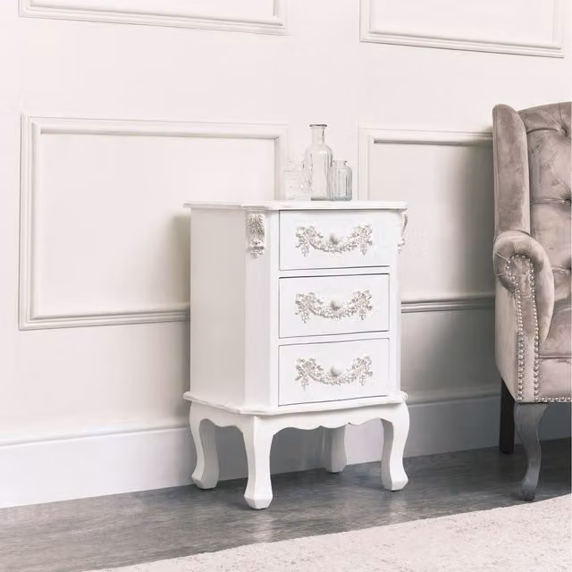 Melody Maison Pays Blanc Bedside Table in White and Gold