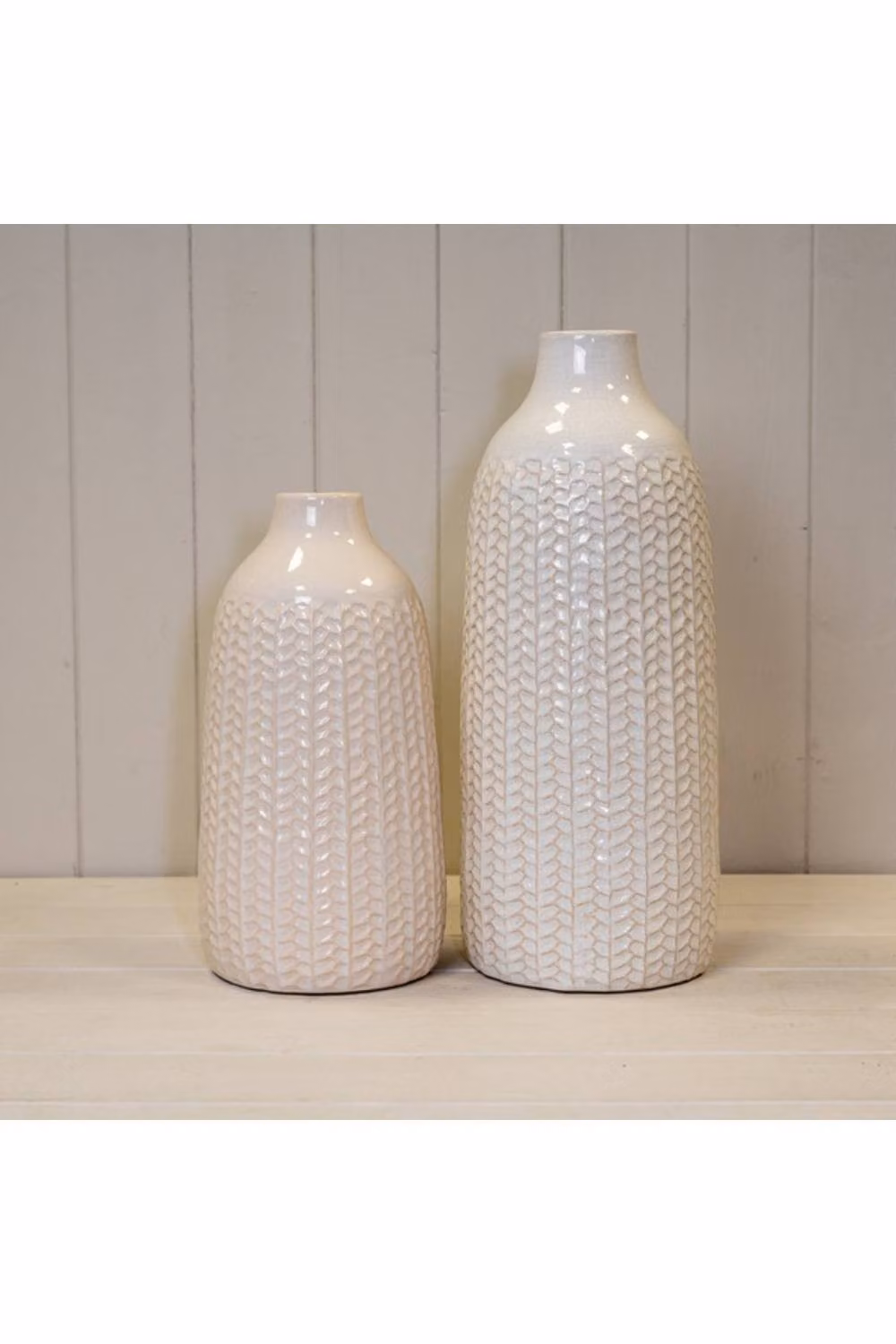KDMD White Handcrafted Ceramic Vase for Tabletop, Round, Height: 3.8 cm – 2