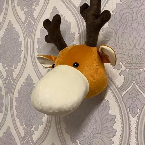 Minster Reindeer Head Hanger in Brown, W: 20 cm, D: 18 cm, H: 30 cm – 3