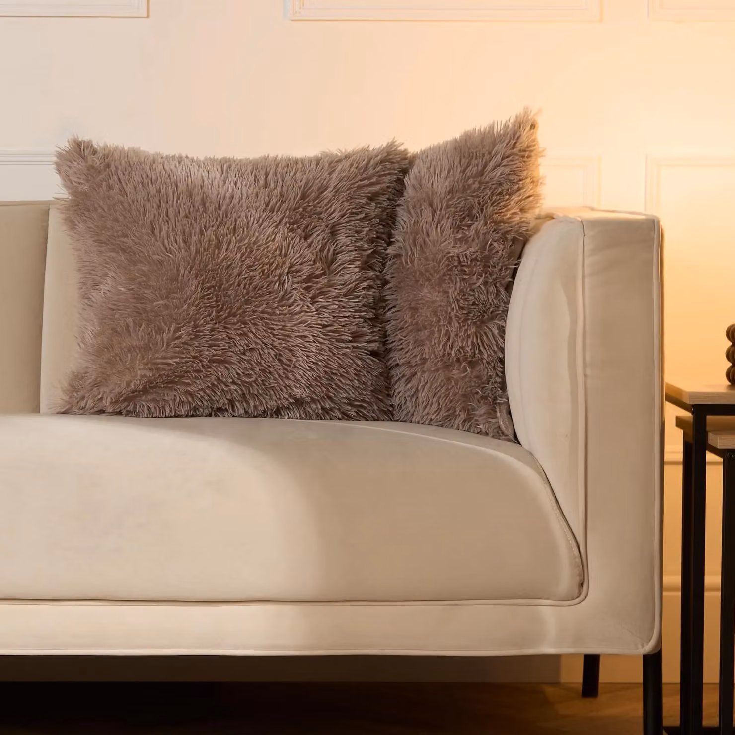 OHS Set of 2 Fluffy Shaggy Square Cushion Covers in Beige, W/D/H: 45 x 45 x 45 cm – 2