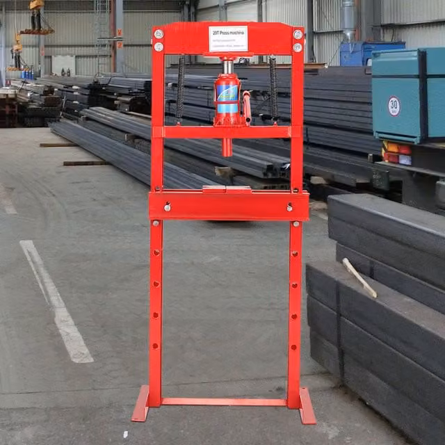 Livingandhome Red Floor Standing Steel Hydraulic Press Machine