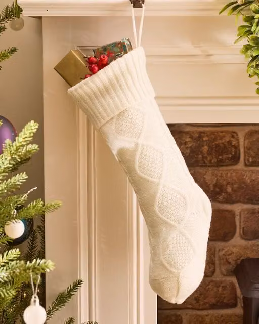 Dibor Set of 4 White Chunky Knit Christmas Stockings