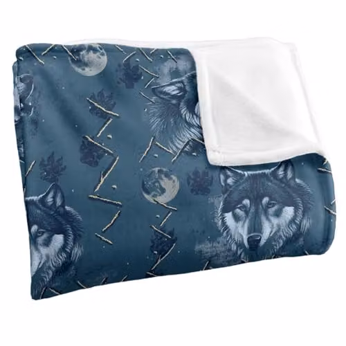 JQ Licensing Wolf Howl Moon Pattern Super Soft Silky Touch Throw Blanket, White, W: 152 cm, D: 127 cm – 2