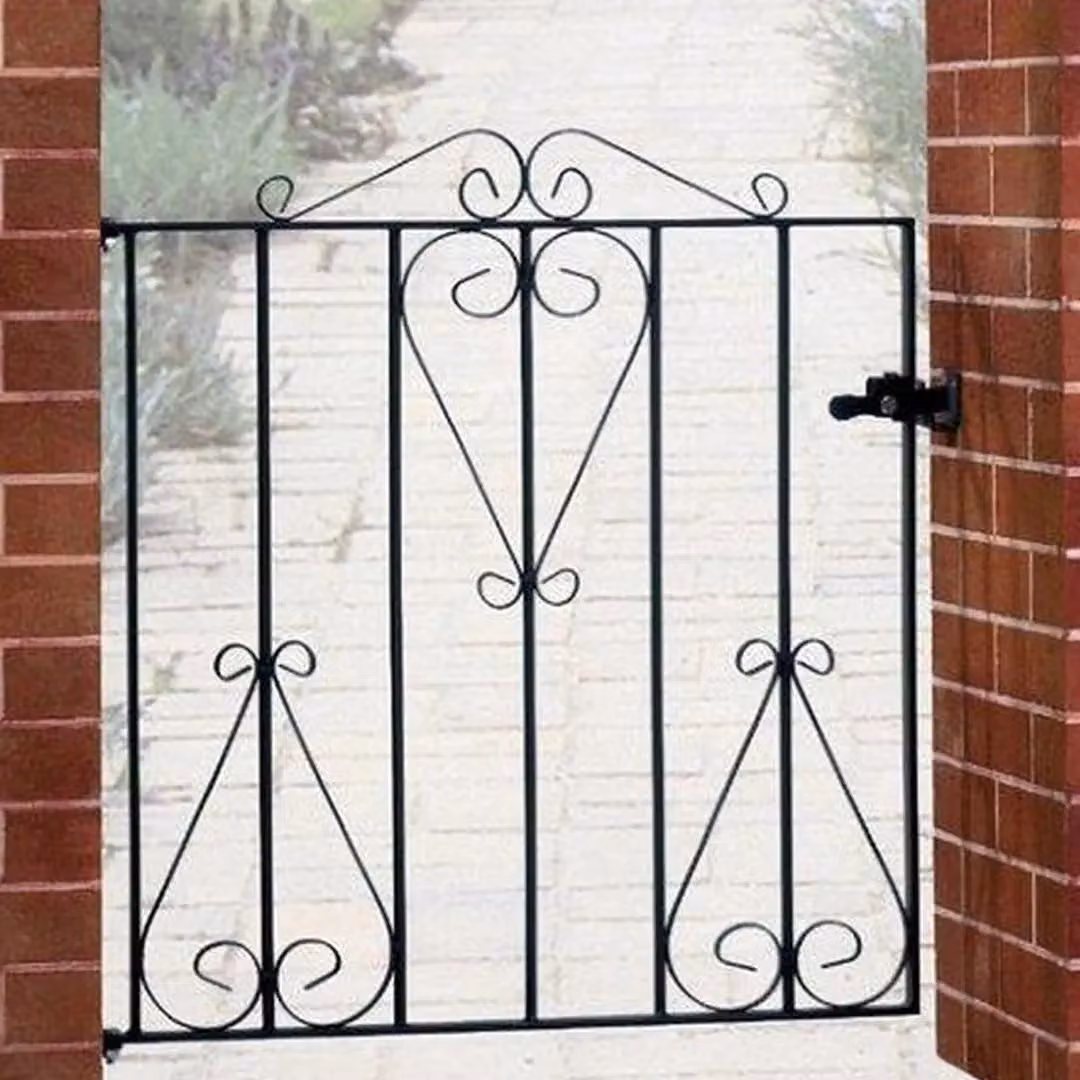 Burbage Iron Craft Classic Scroll Low Flat Single Gate in Black, W: 91.4 cm, H: 91.4 cm – 2