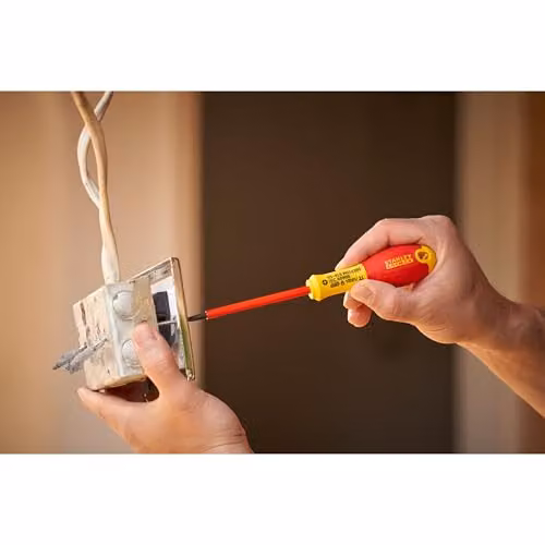 Stanley FatMax Insulated Slotted Manual Screwdriver, Red and Yellow – 3