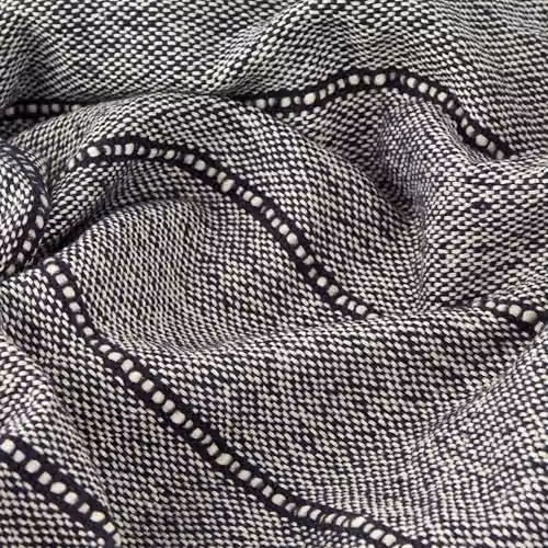 Riva Home Yard Woven Striped Throw with Fringes in Blue, W: 130 cm, D: 180 cm – 2