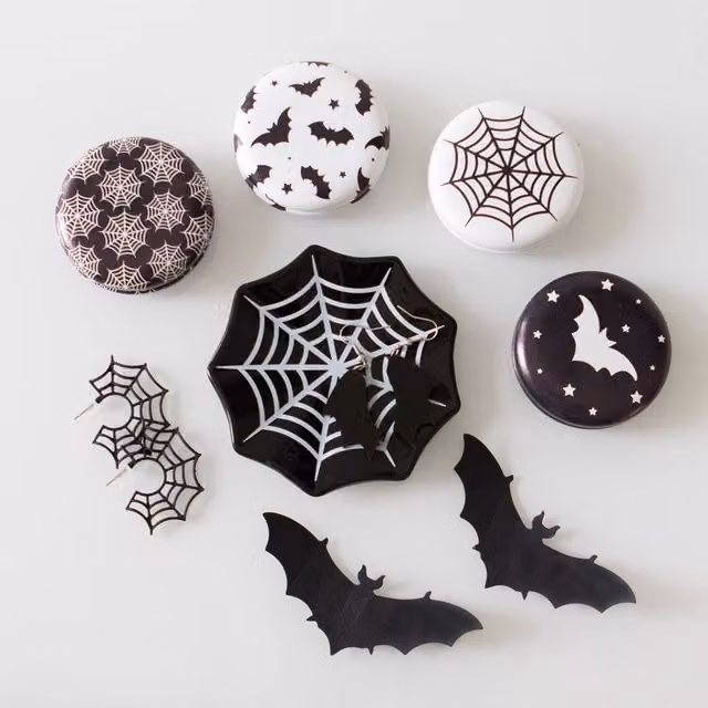 Kingsbury Gifts Black Ceramic Spiderweb Trinket Dish Bowl