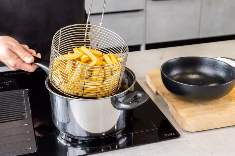 KitchenCraft Stainless Steel Large Chip Fryer and Basket in Silver