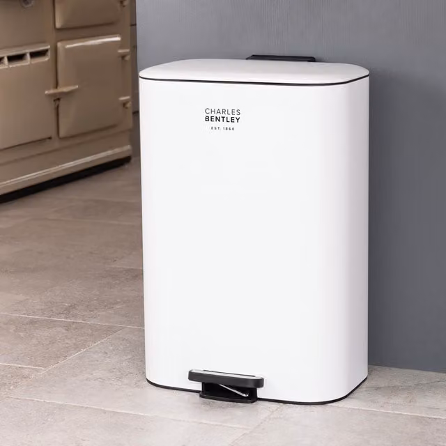 Charles Bentley 30L Slimline Rectangular Kitchen Pedal Bin in Matt White with Soft Close and Fingerprint Proof Metal Finish