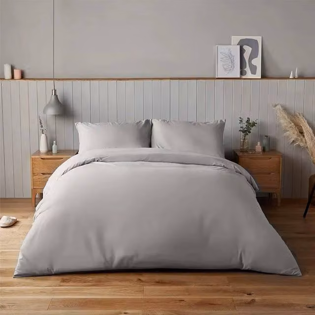 Silentnight Supersoft King Size Breathable Duvet Cover Set in Grey, 180 x 200 cm
