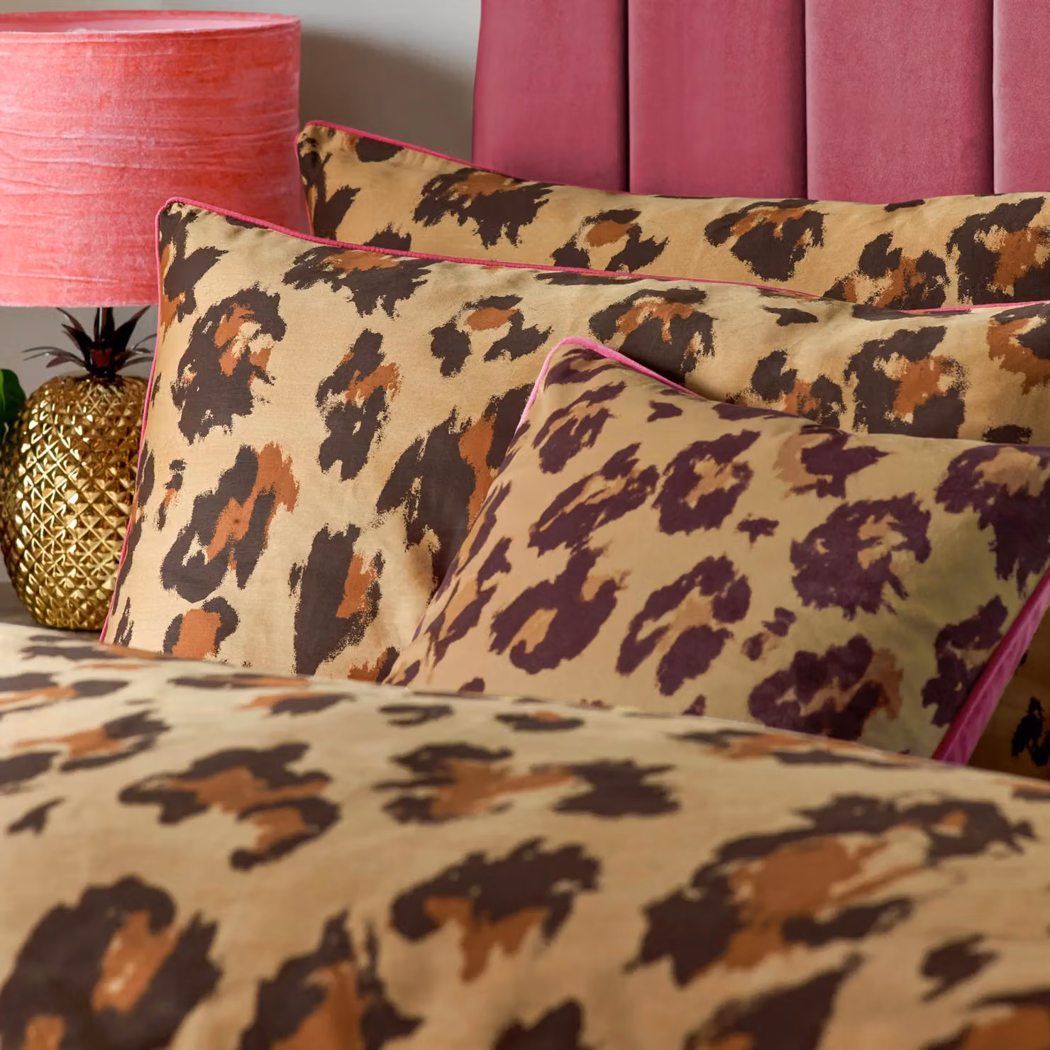 Furn True Leopard Piped Velvet Cushion, Multicolour, W/D/H: 43 x 43 x 43 cm – 6