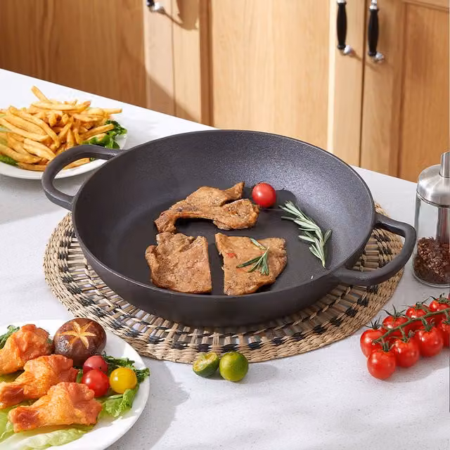 Livingandhome Uncoated Black Cast Iron Round Casserole Pot with Dual Handles